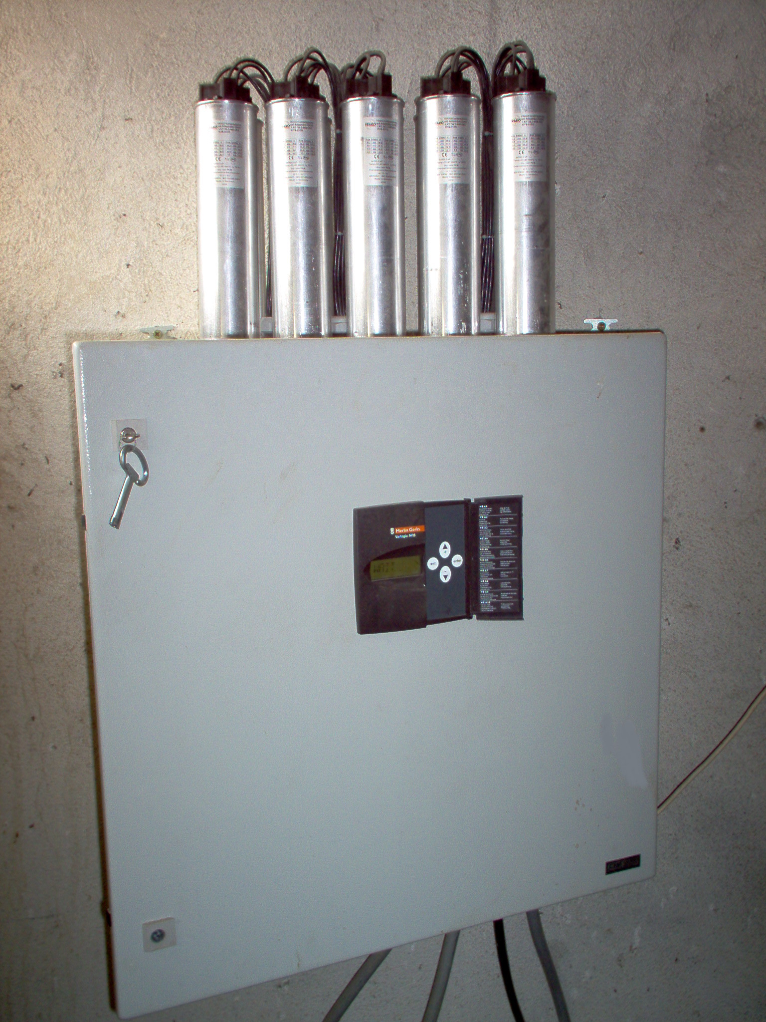 Click to enlarge comanda electronica instalatii hidraulice complexe, echipamente de compensare automata a puterii reactive